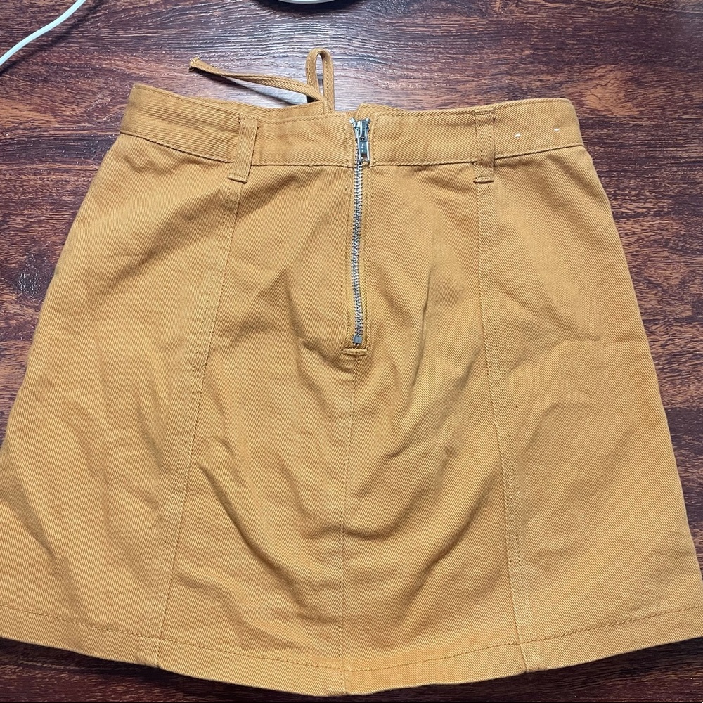 Outgrown - Picture 2 of 2